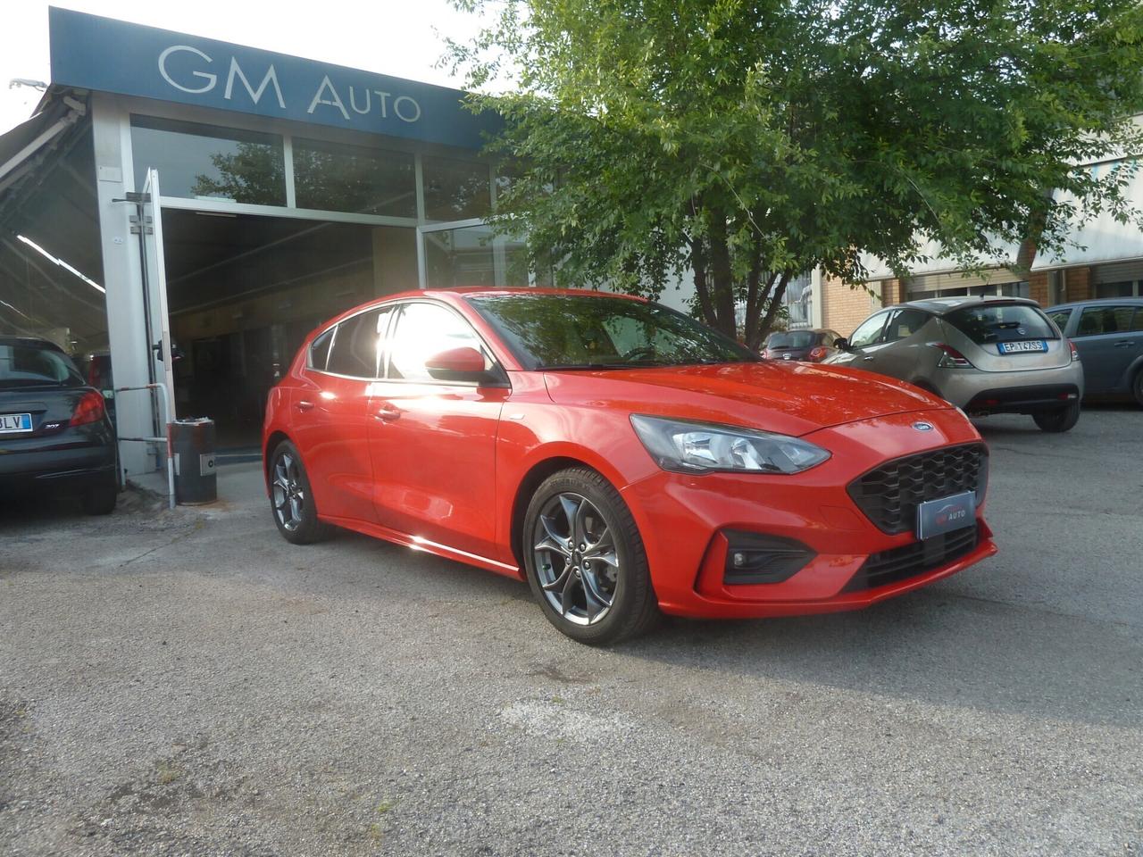 Ford Focus 1.0 125 CV ST Line OK neopatentati