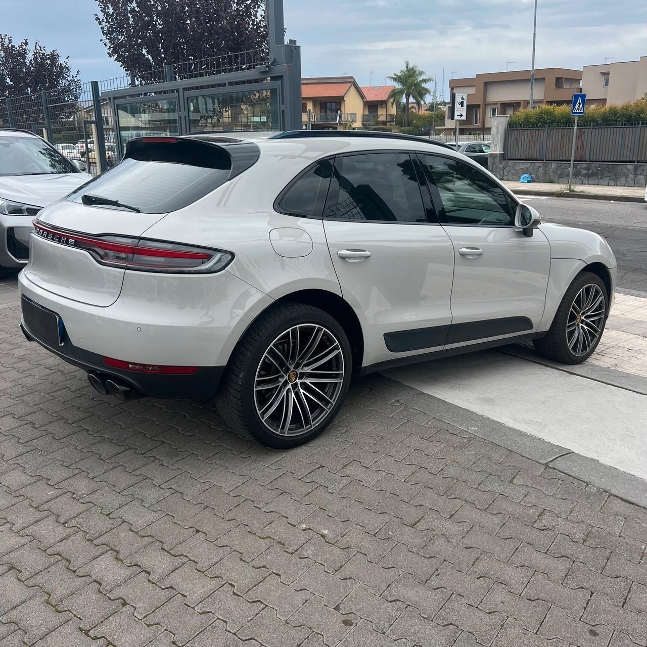 Porsche Macan 2.0