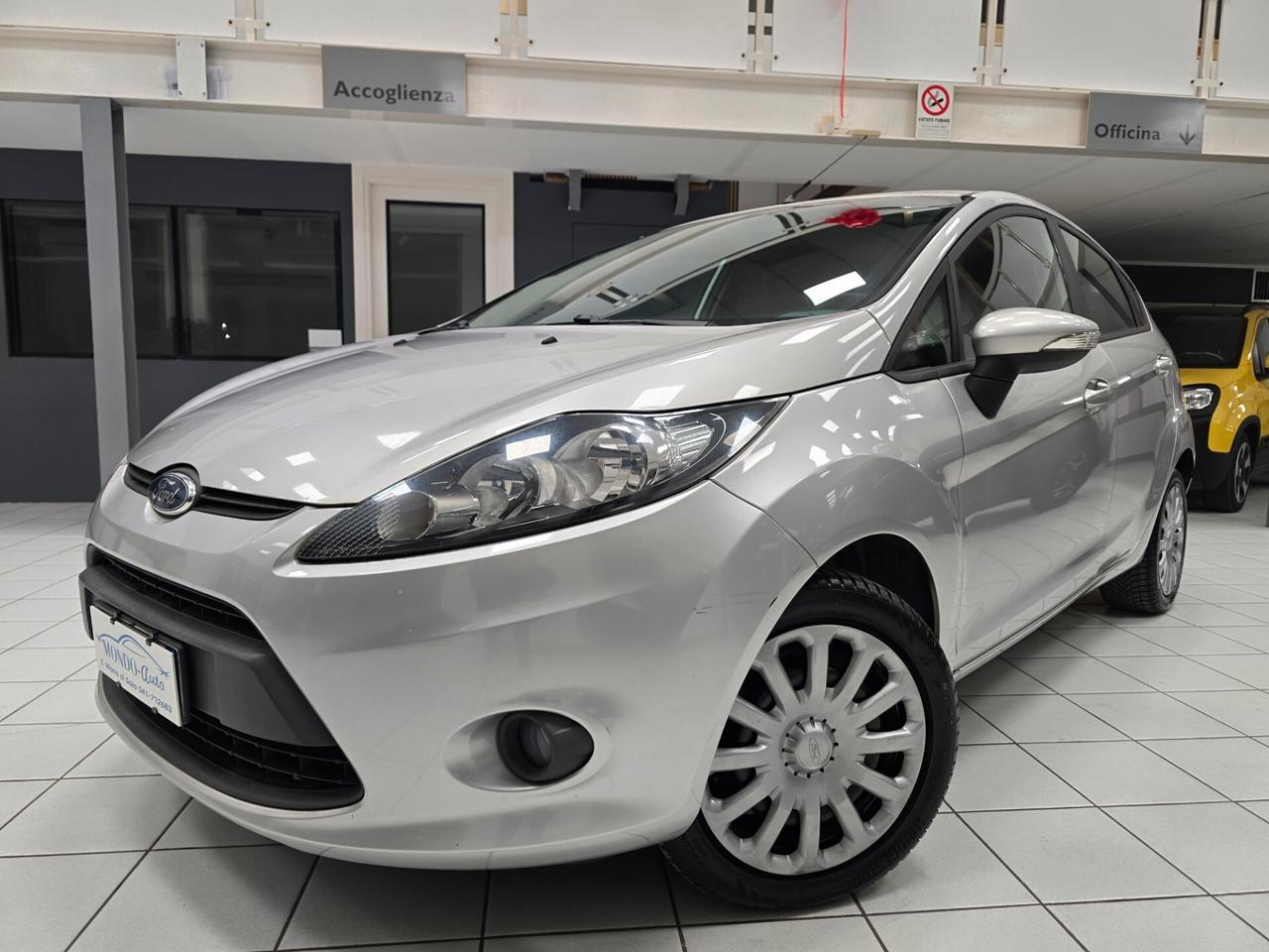 Ford Fiesta 1.2 82CV 5 porte NEOPATENTATI
