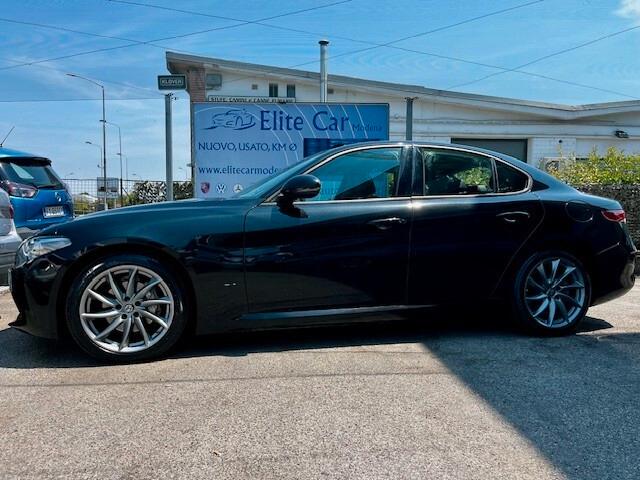 Alfa Romeo Giulia 2.2 Turbodiesel 160 CV AT8 t Super "TAGLIANDI ALFA ROMEO"
