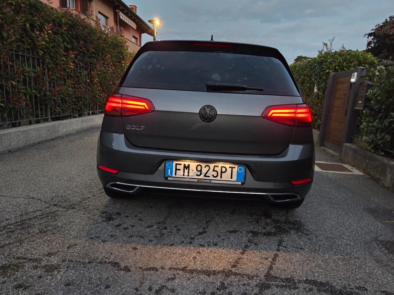 Volkswagen Golf 1.4 TGI 5p. Highline BlueMotion