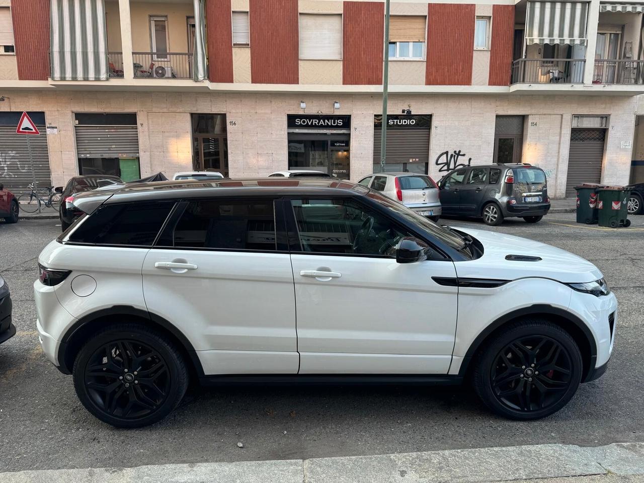 Land Rover Range Evoque 2.0 TD4 180 CV 5p. HSE