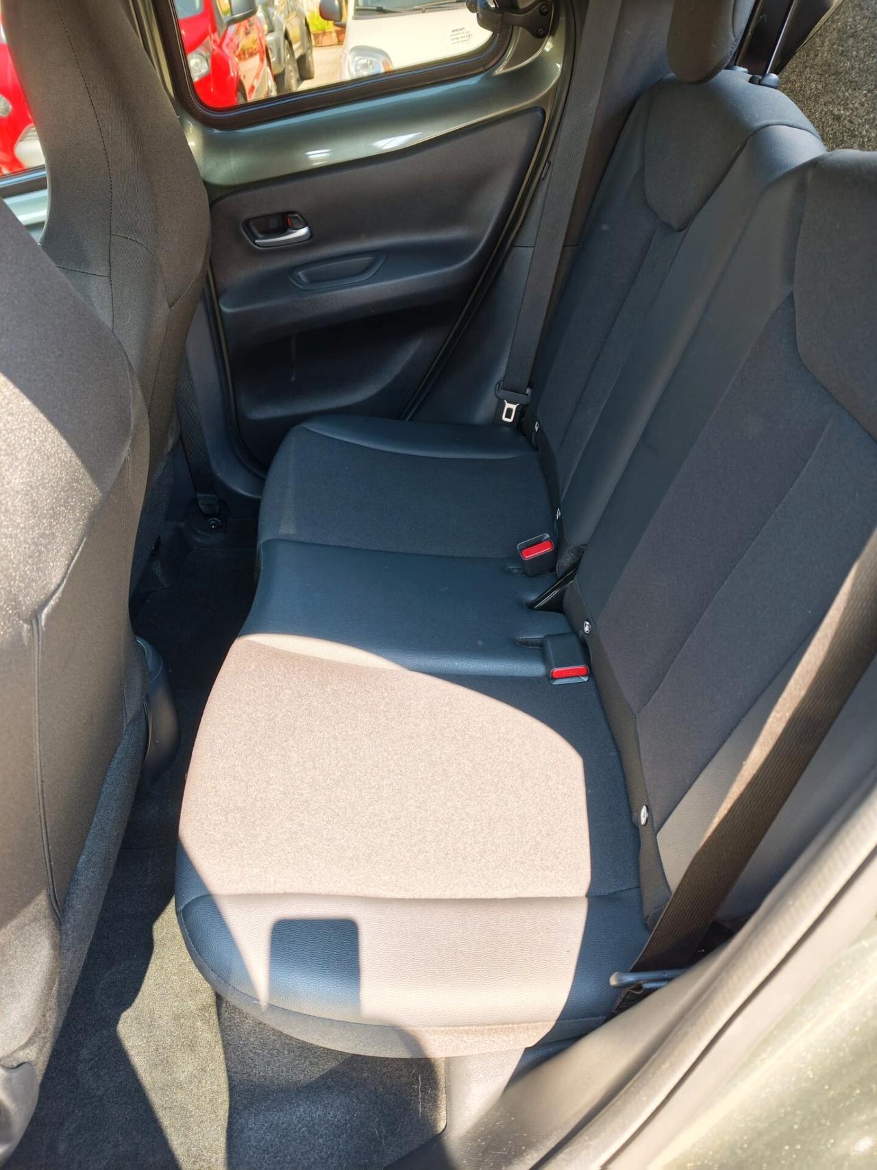 Toyota Aygo X 1.0 VVT-i 72 CV 5 porte Lounge