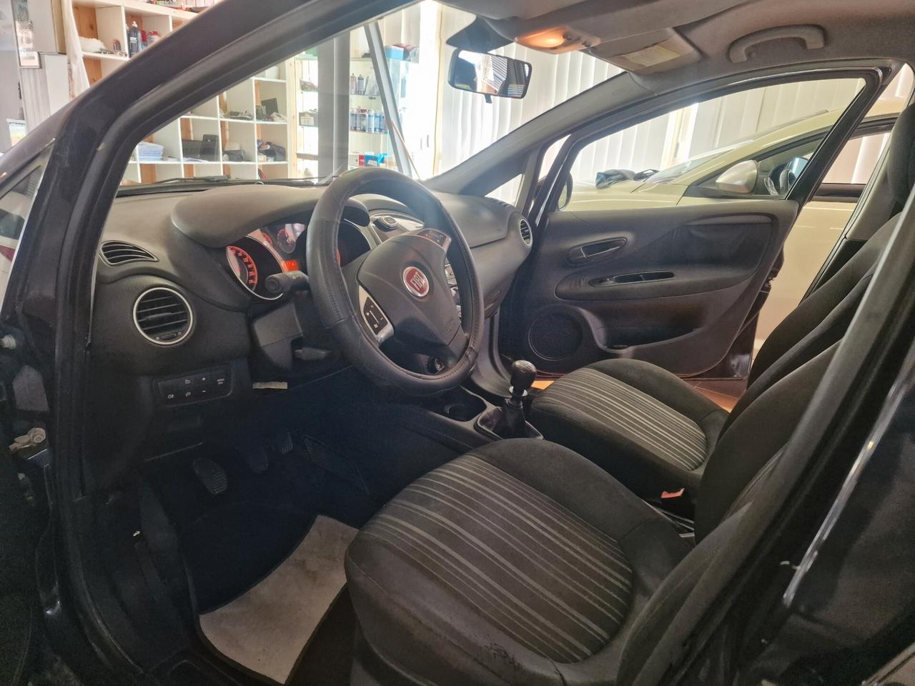 Fiat Punto Evo 1.2 5 porte Dynamic, 146 mila chilometri