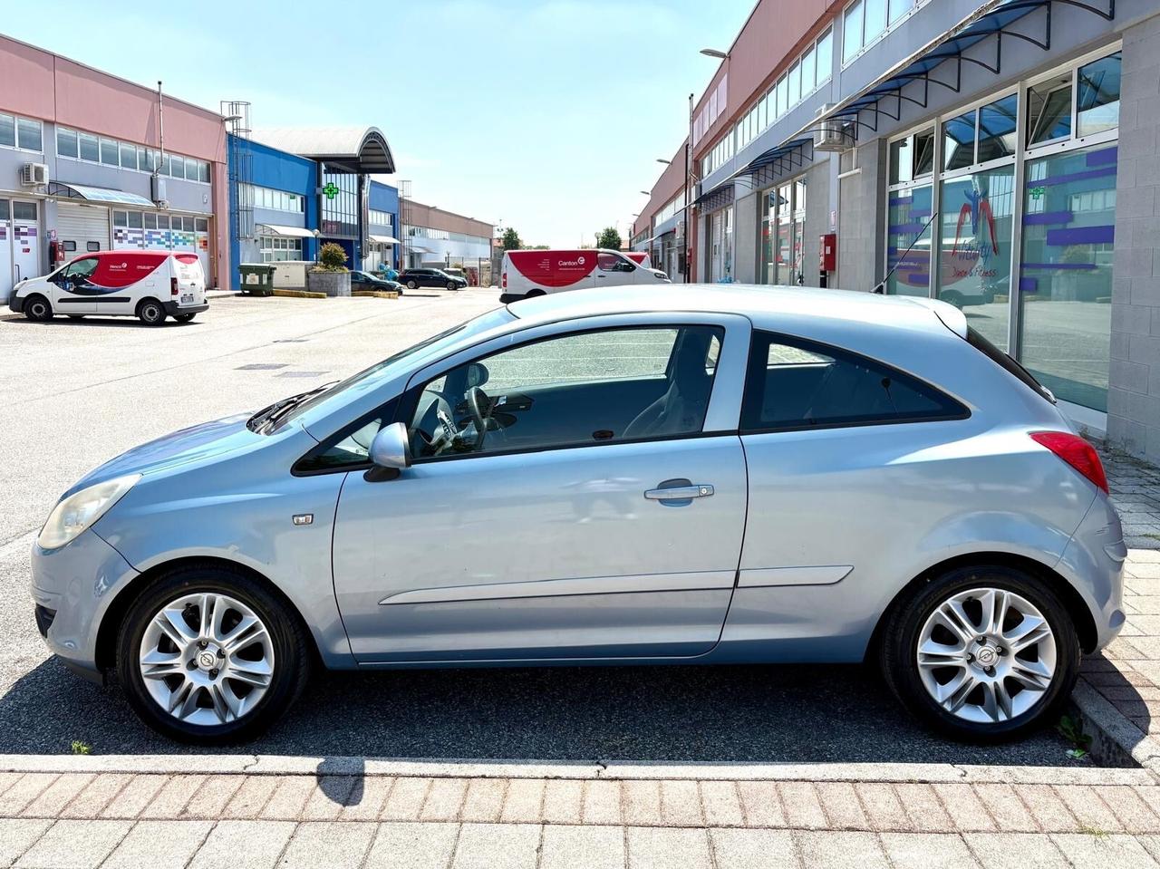 Opel Corsa 1.3 CDTI Neopatentati