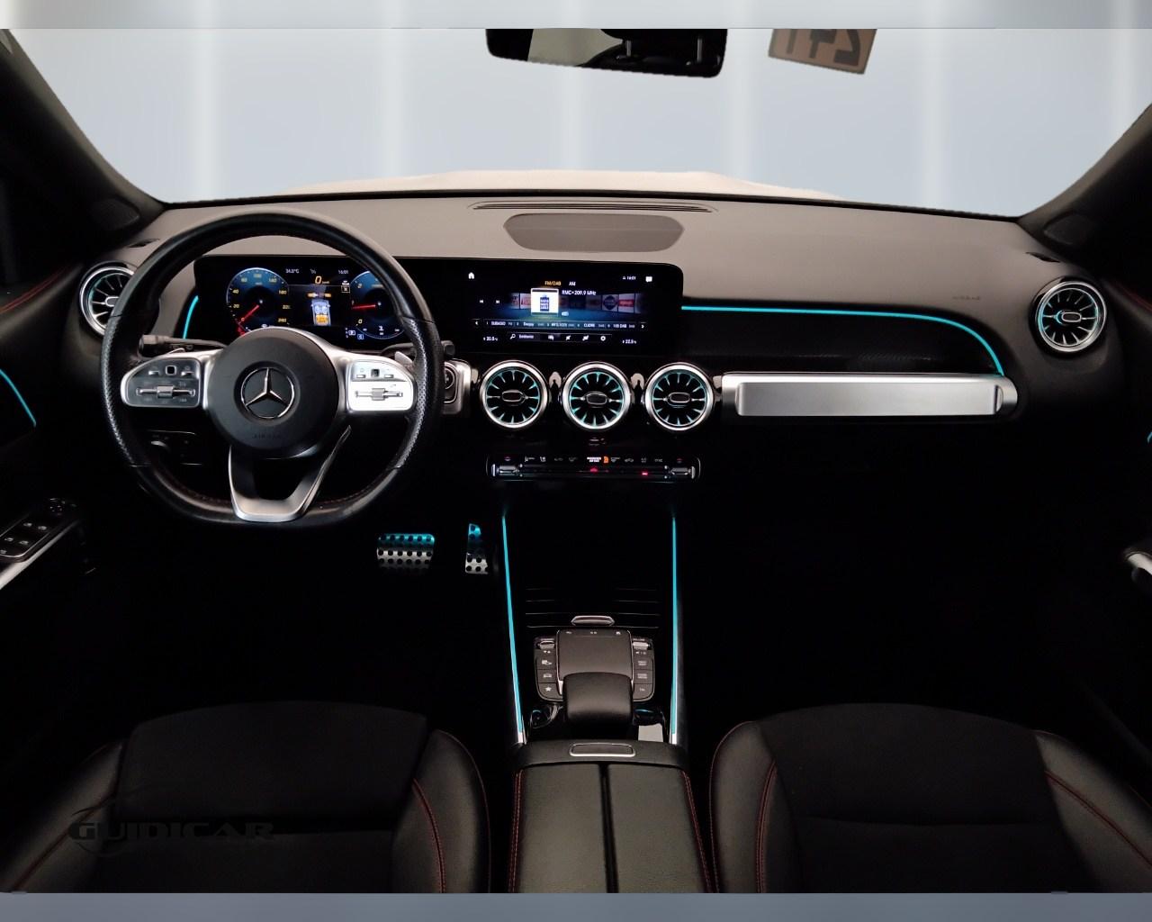 Mercedes-Benz GLB - X247 2019 - GLB 180 d Premium auto