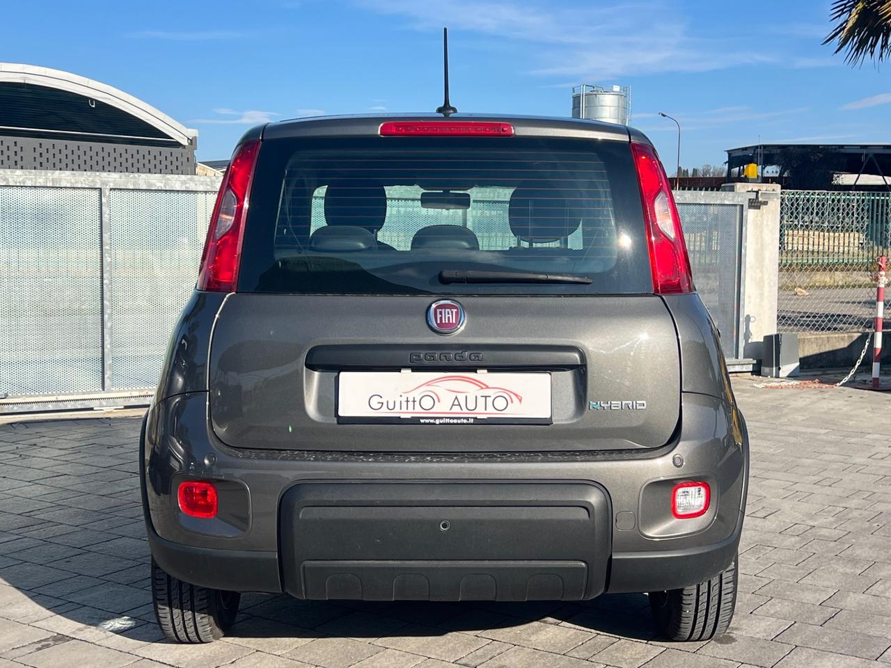 Fiat Panda 1.0 FireFly S&S Hybrid NEOPATENTATI