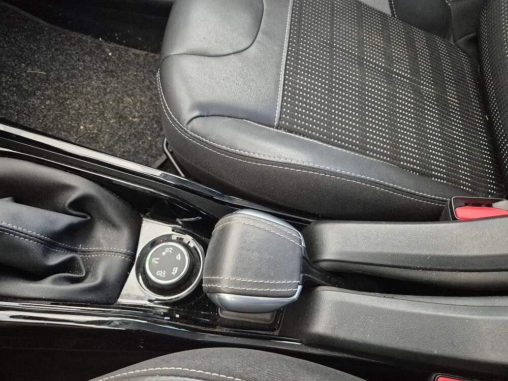 Peugeot 2008 BlueHDi 100 Allure