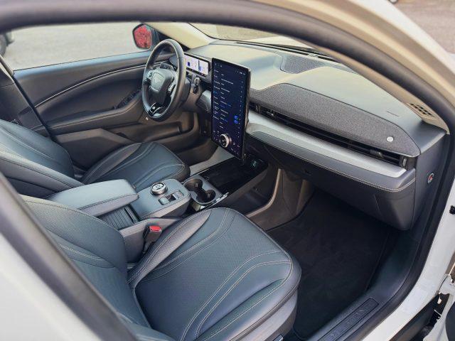 FORD Mustang Mach-E STANDARD RANGE 269 CV *UNIPROP*TETTO*