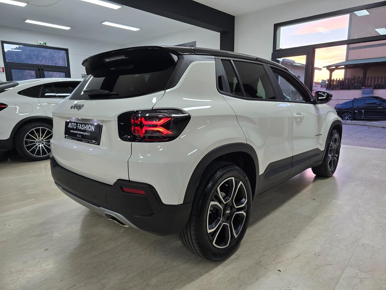 Jeep Avenger 1.2 Turbo 100 CV Summit