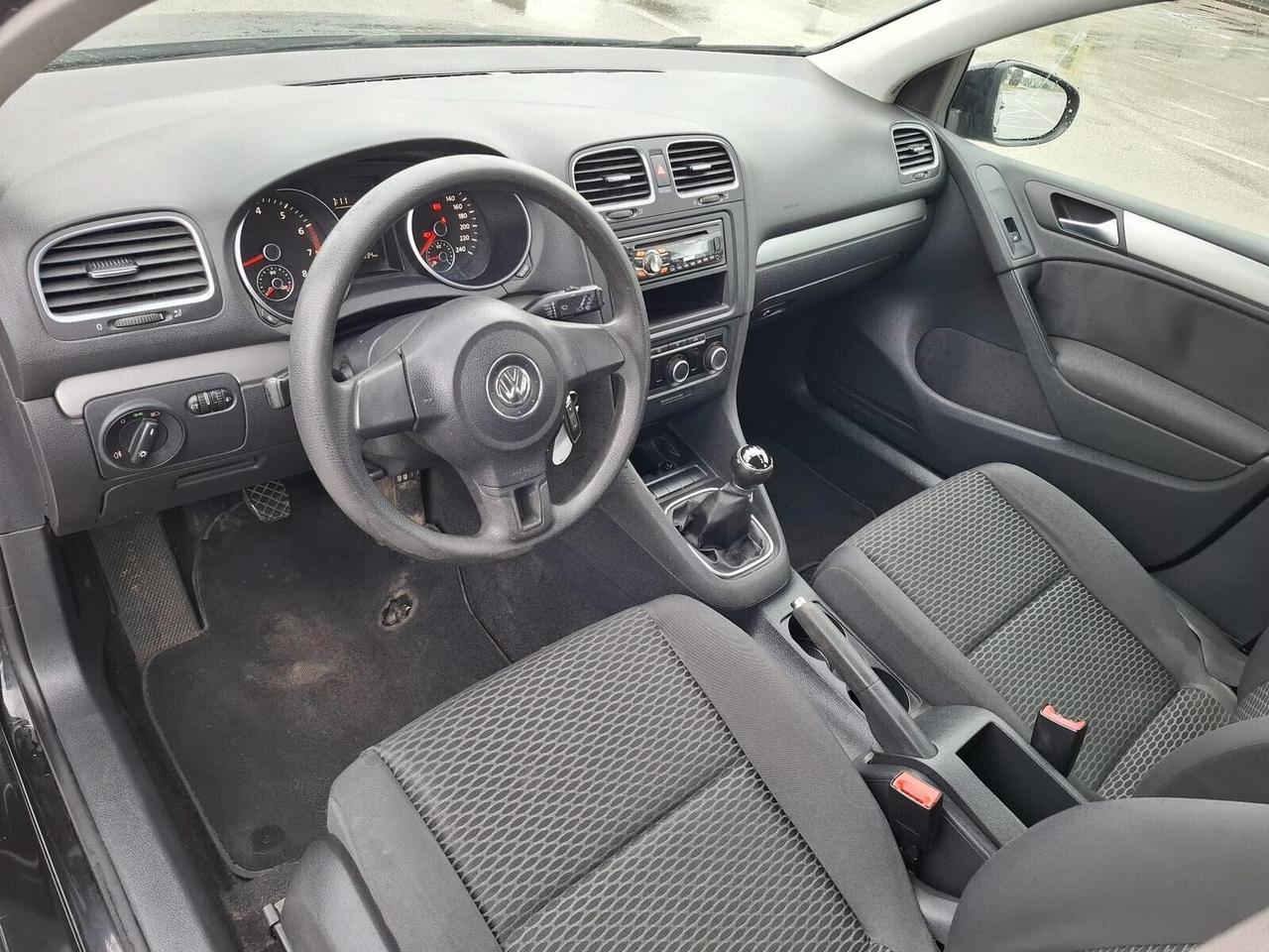 Volkswagen Golf Utilitaria