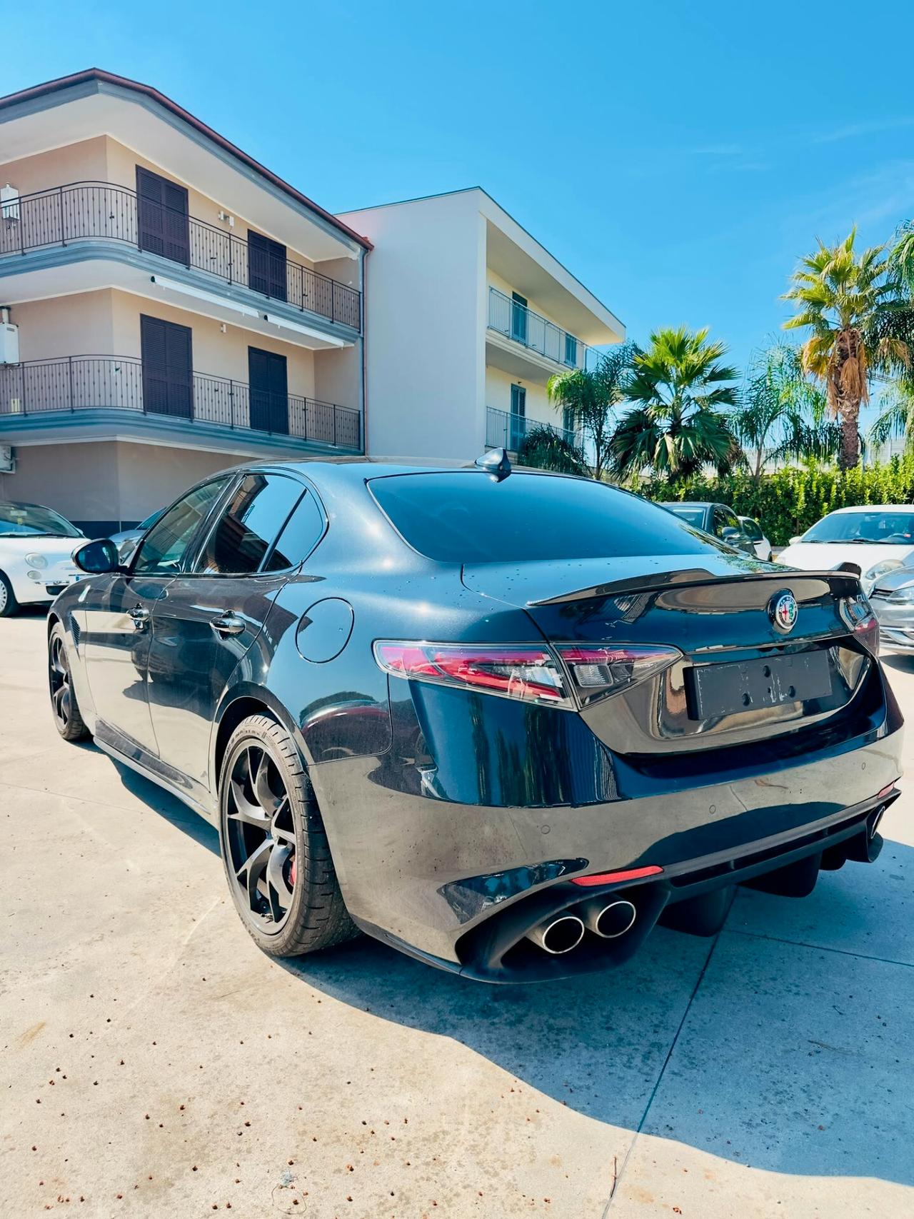 Alfa Romeo Giulia 2.9 V6 Bi-Turbo AT8 Quadrifoglio Super Sport