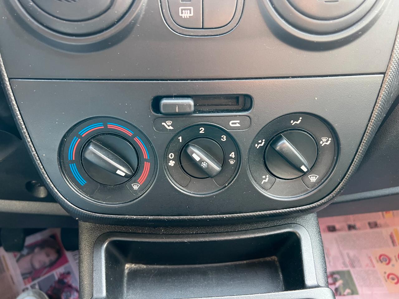 Fiat Qubo 1.3 MJT 75 CV Trekking