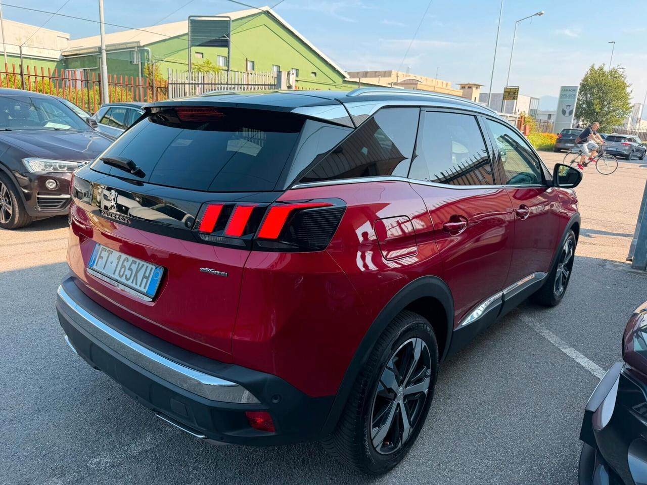 Peugeot 3008 1.2 GT LINE EURO 6e