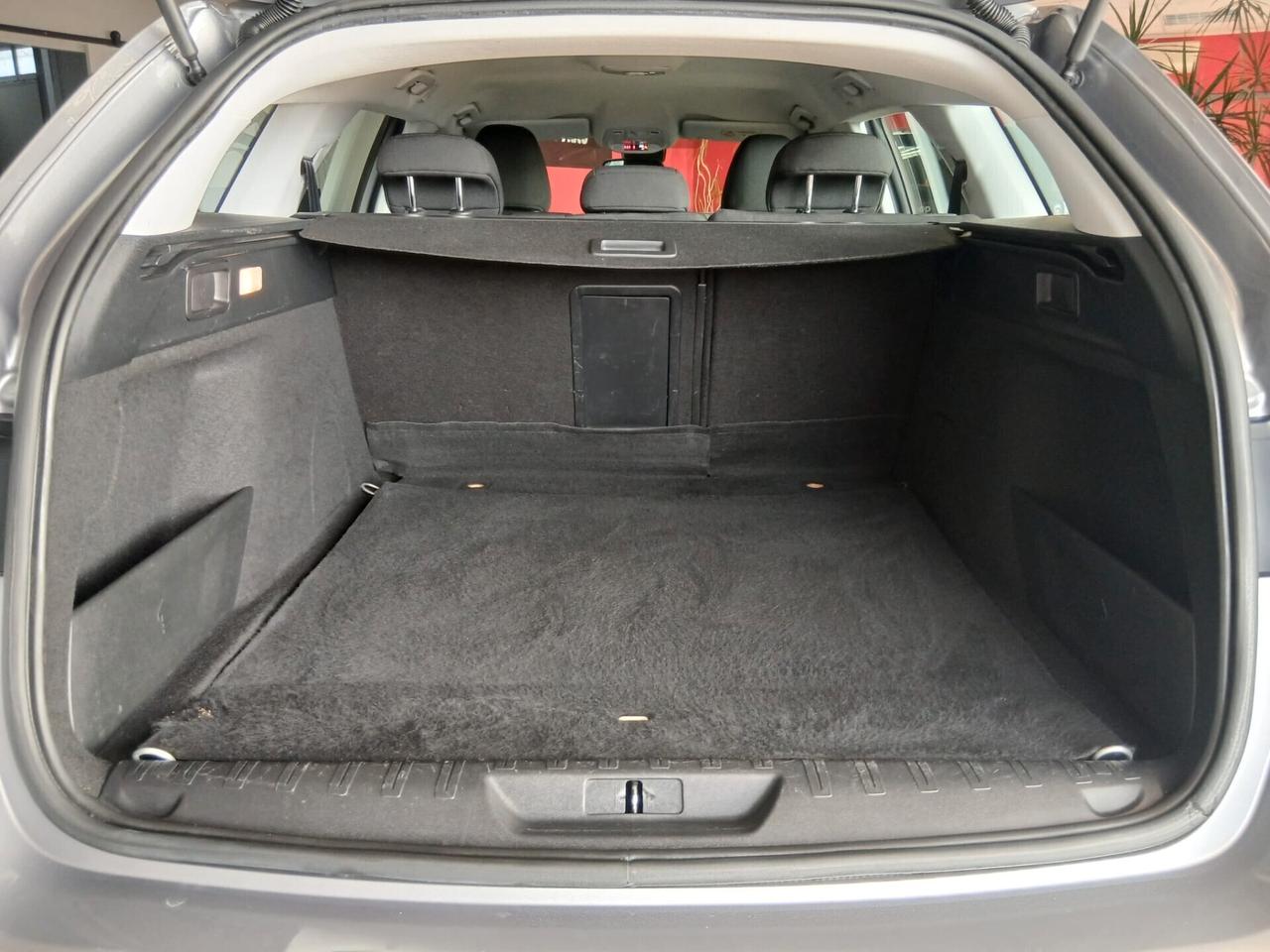 Peugeot 308 BlueHDi 130 S&S EAT6 SW Allure