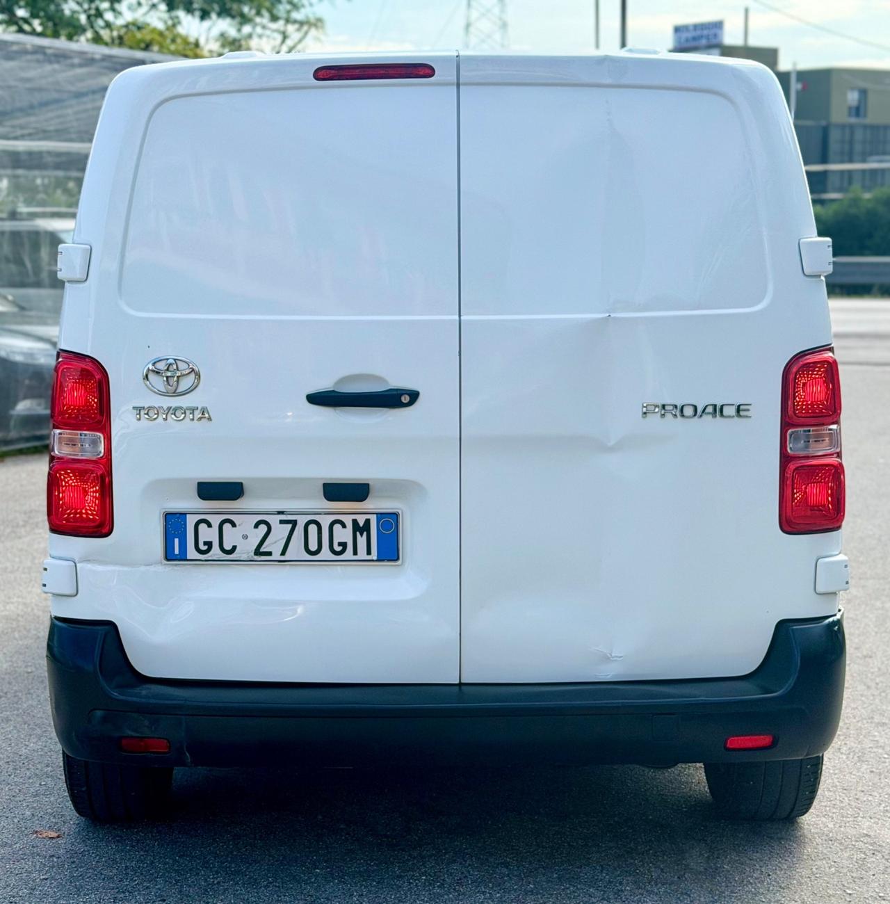 TOYOTA PORACE 2020 1,5 diesel Garanzia 12 Mesi ! ! !