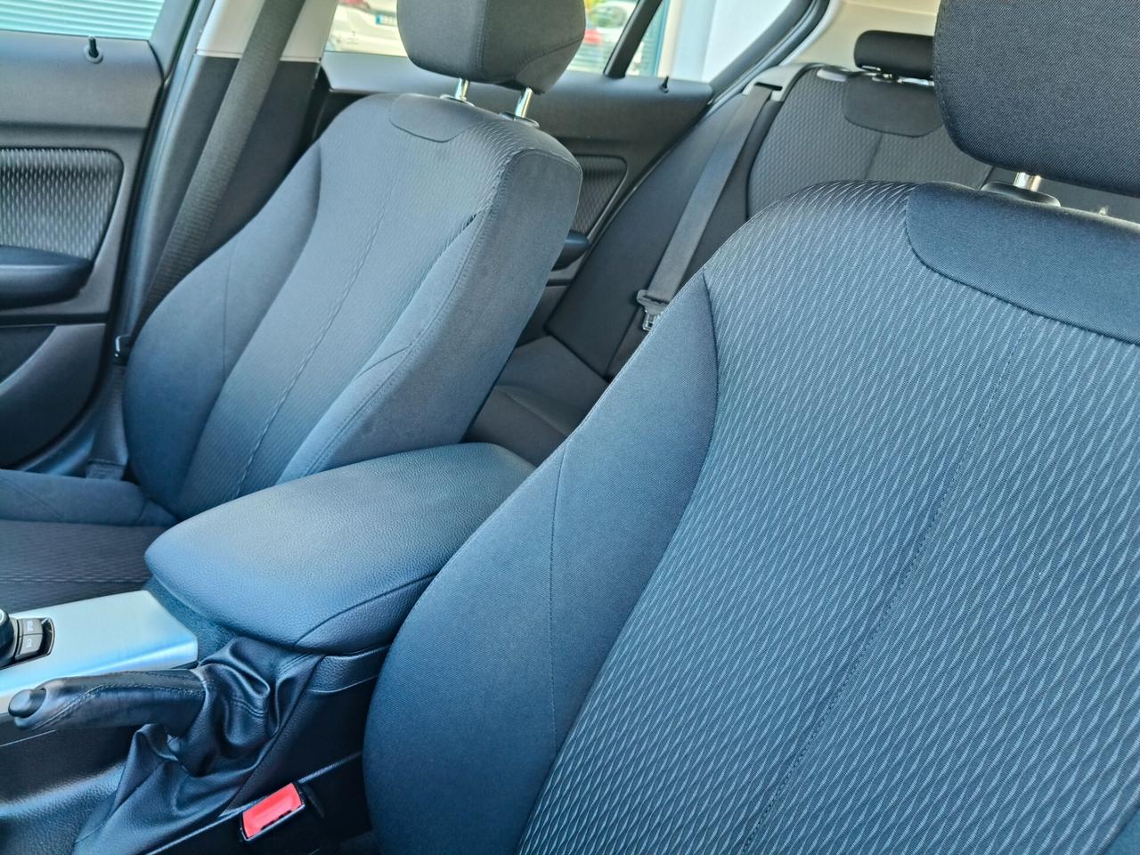 Bmw 116 116d 5p. Advantage