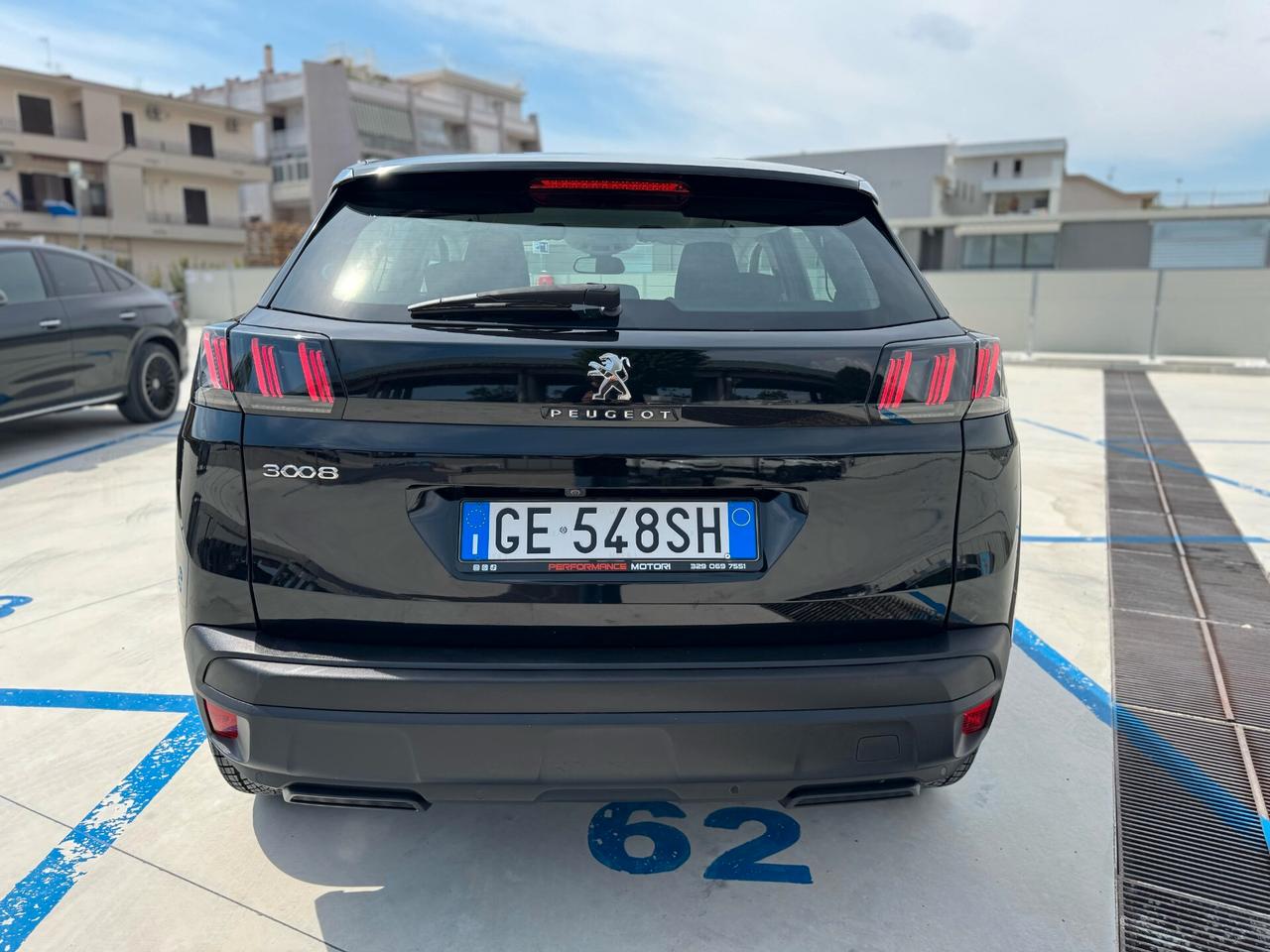 Peugeot 3008 BlueHDi 130 S&S EAT8
