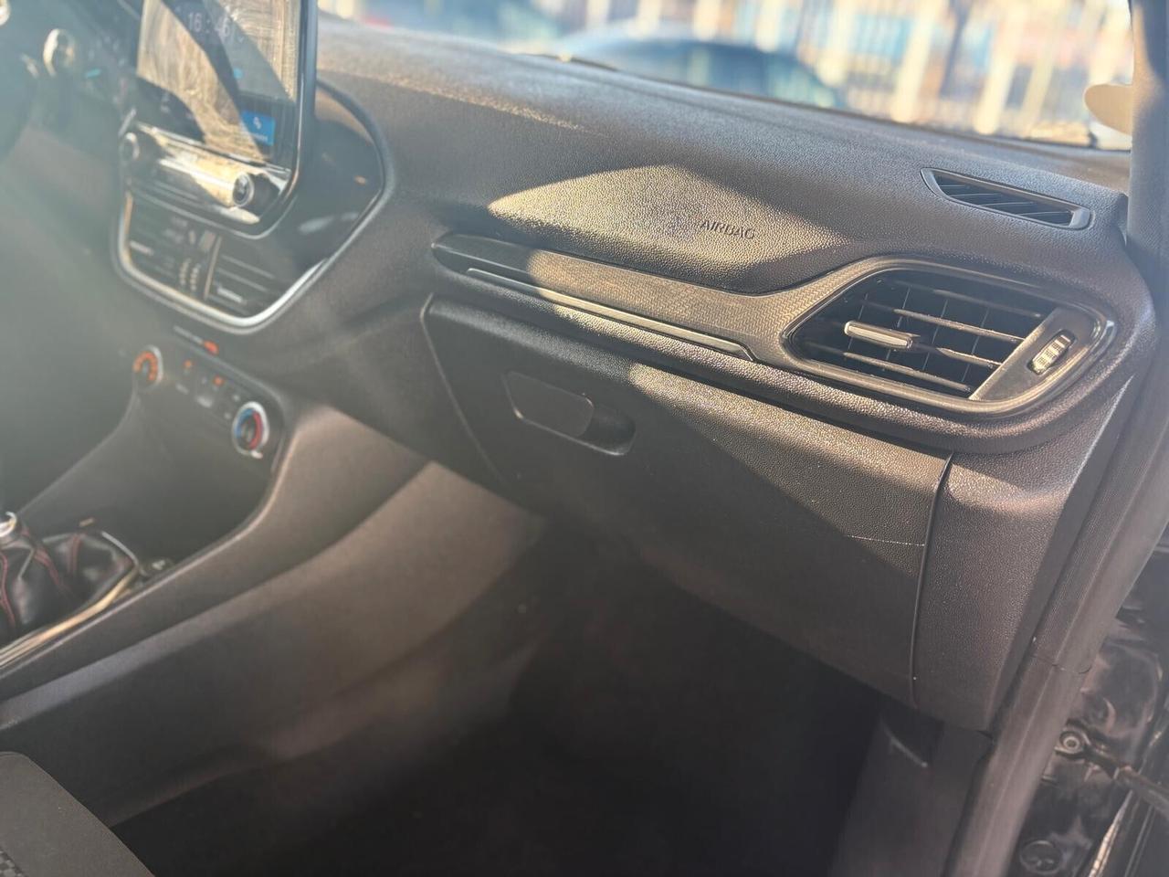 Ford Fiesta 1.0 Ecoboost 100 CV 5 porte ST-Line
