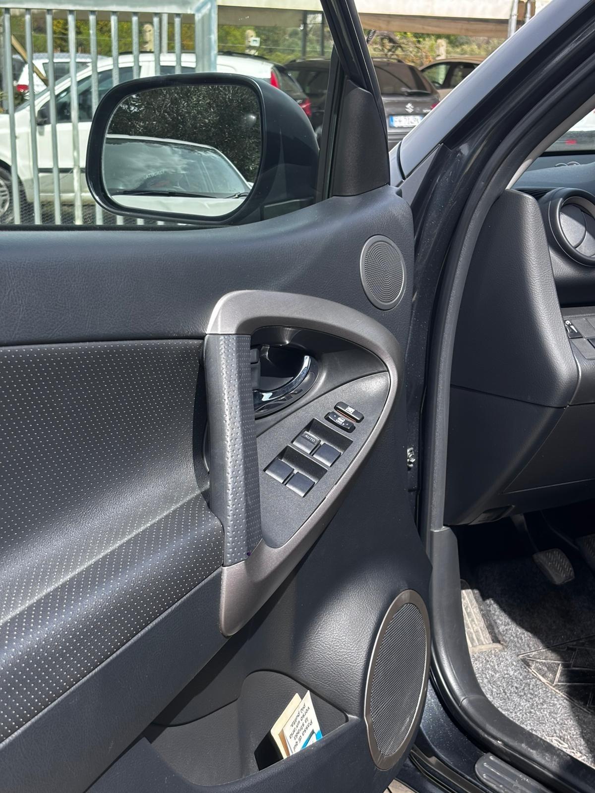 Toyota RAV 4 RAV4 2.2 D-4D 177 CV Luxury