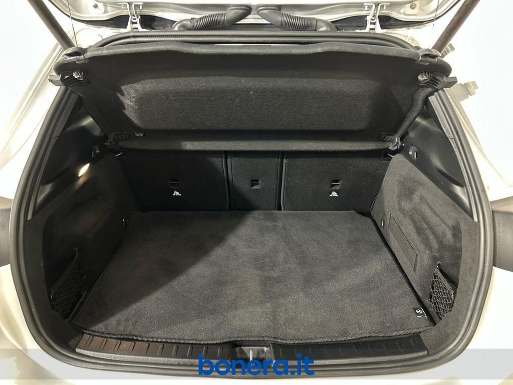 Mercedes GLA 200 200 D Sport Plus 8G-DCT