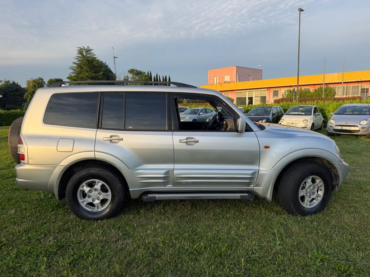 Mitsubishi Pajero 3.2 16V DI-D 5p. GLS2