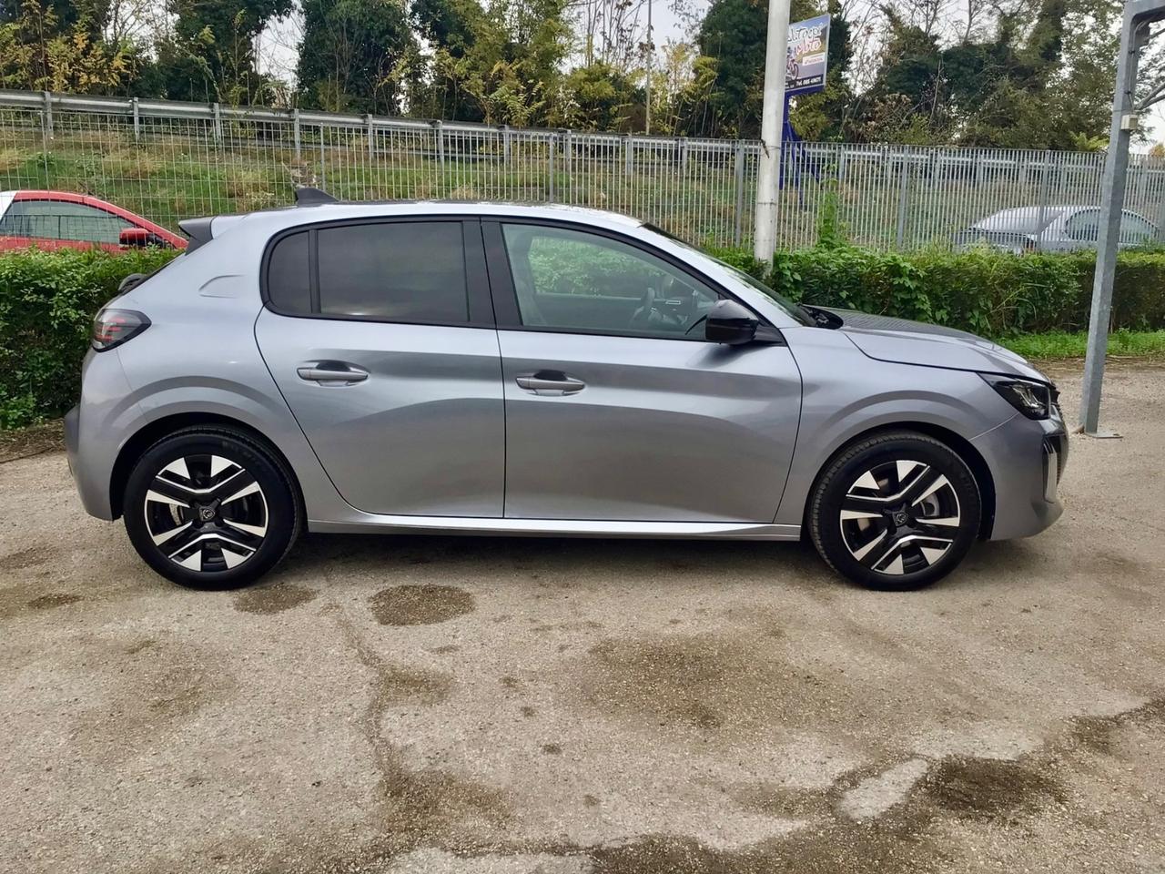 Peugeot 208 1.2 100cv 5p Allure