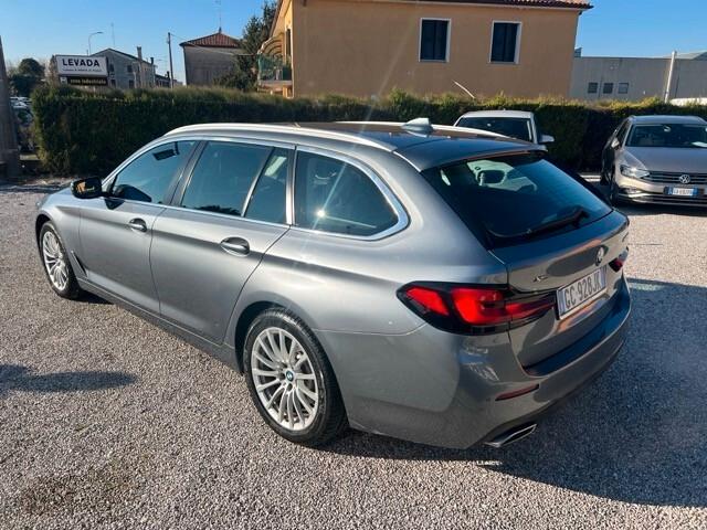 BMW 520 2.0d 190CV Touring Mhev 48V Xdrive Business auto