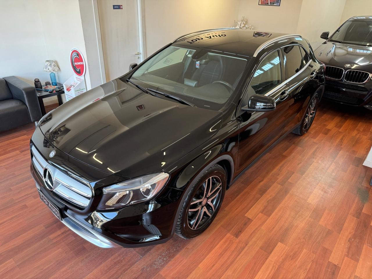 MERCEDES-BENZ GLA 200 d AUT. 4MATIC SPORT