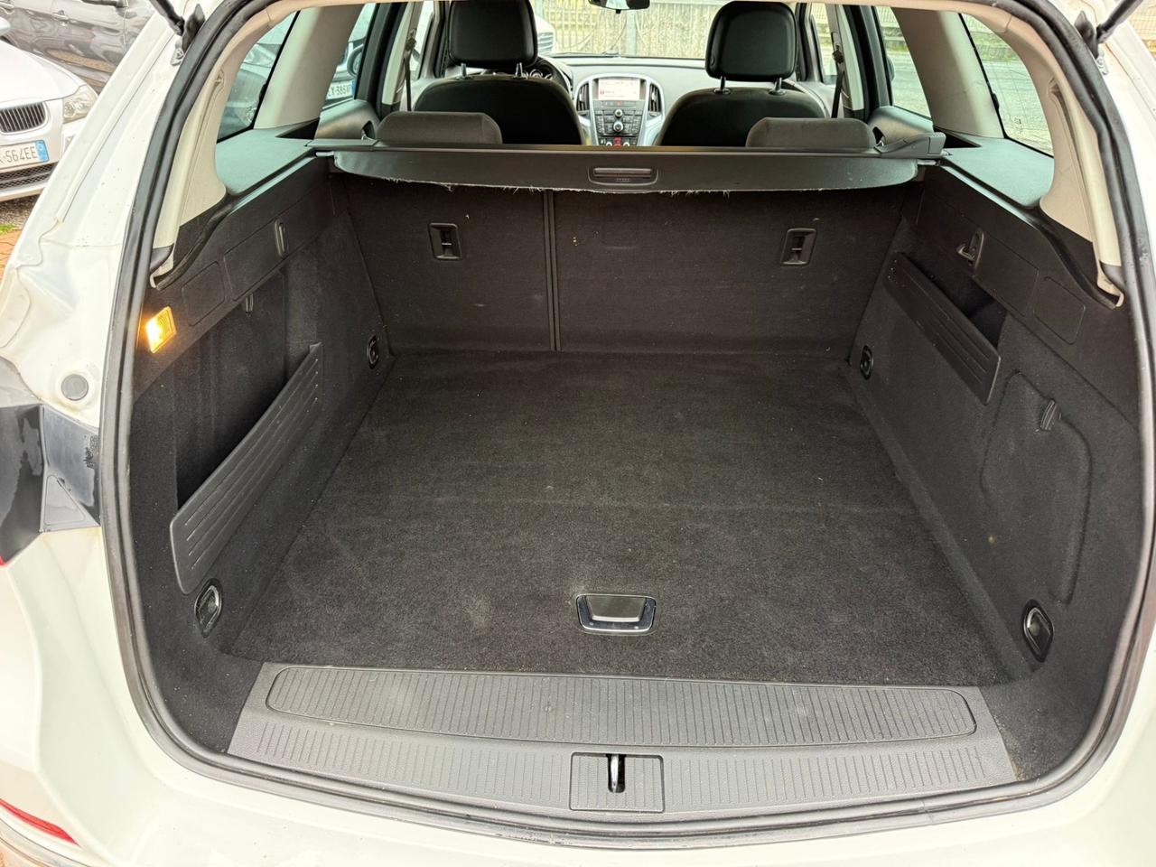 Opel Astra 1.7 CDTI 110CV 5 porte Business Autocarro