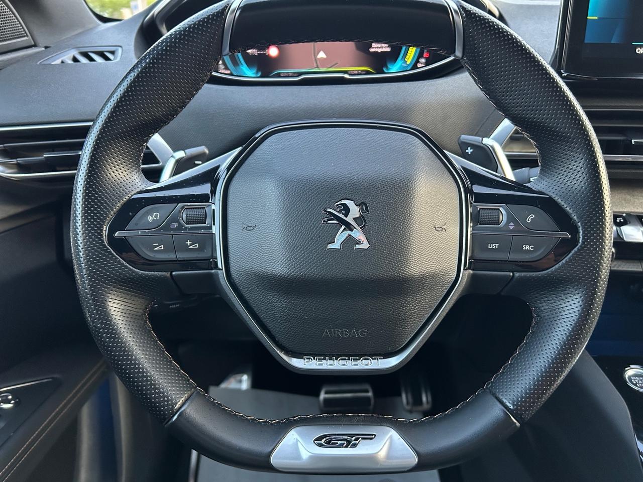Peugeot 3008 Hybrid4 300 e-EAT8 GT