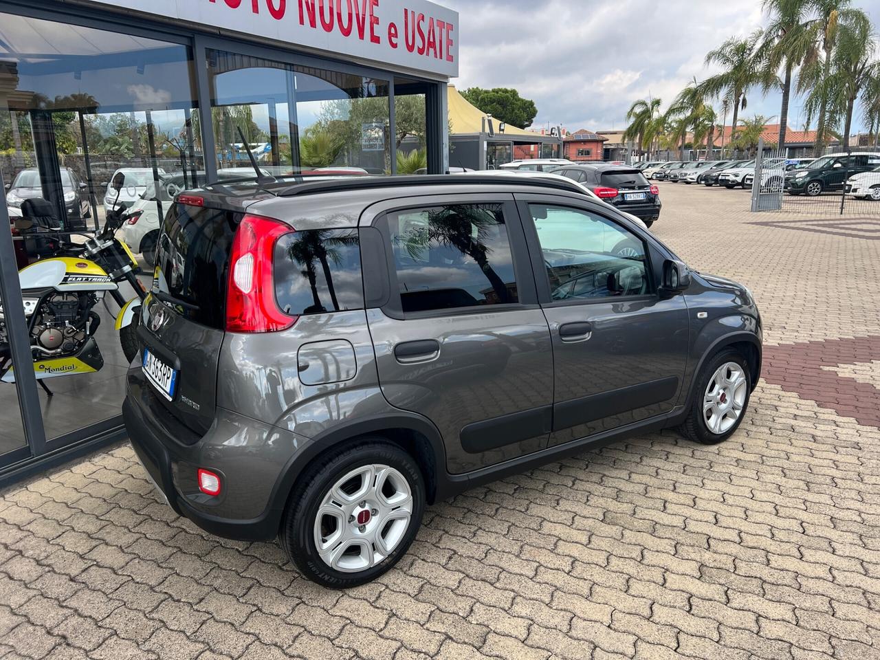 Fiat Panda 1.0 FireFly S&S Hybrid Red