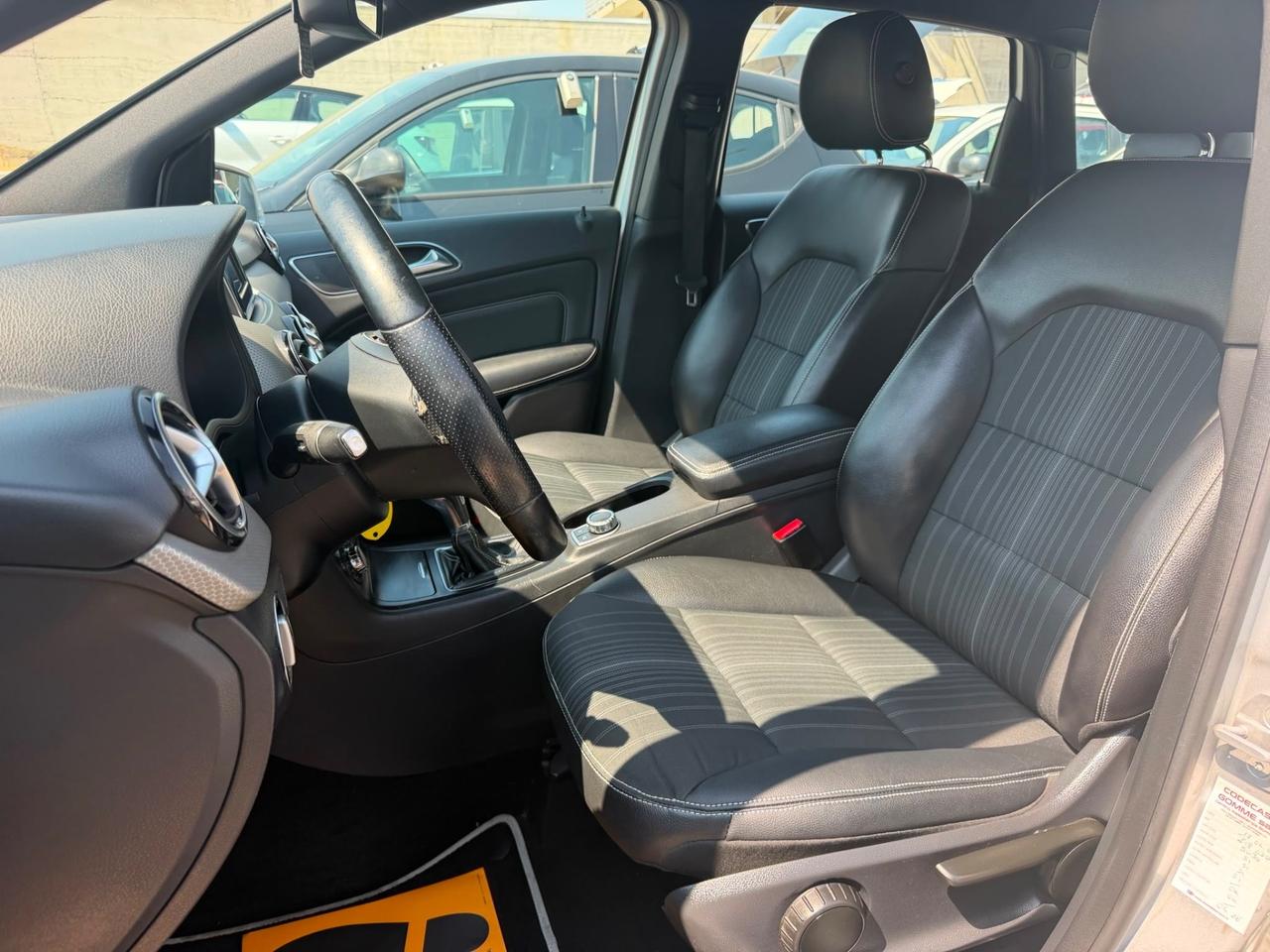 MERCEDES BENZ B 1.8 DIESEL 110 (CV) 2012