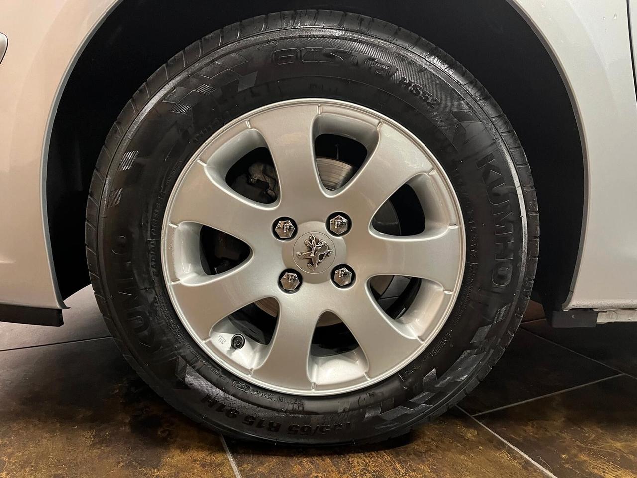 Peugeot 307 1.4 16V 5p. X-Line