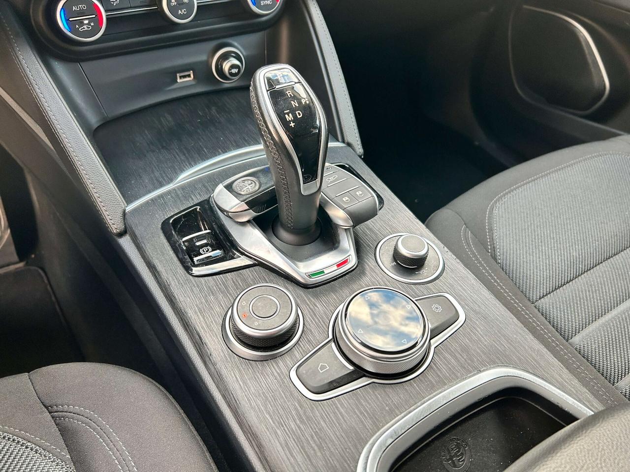 Alfa Stelvio 2.2 TD 190CV AT8 Q4 - 2020 Motore Rotto