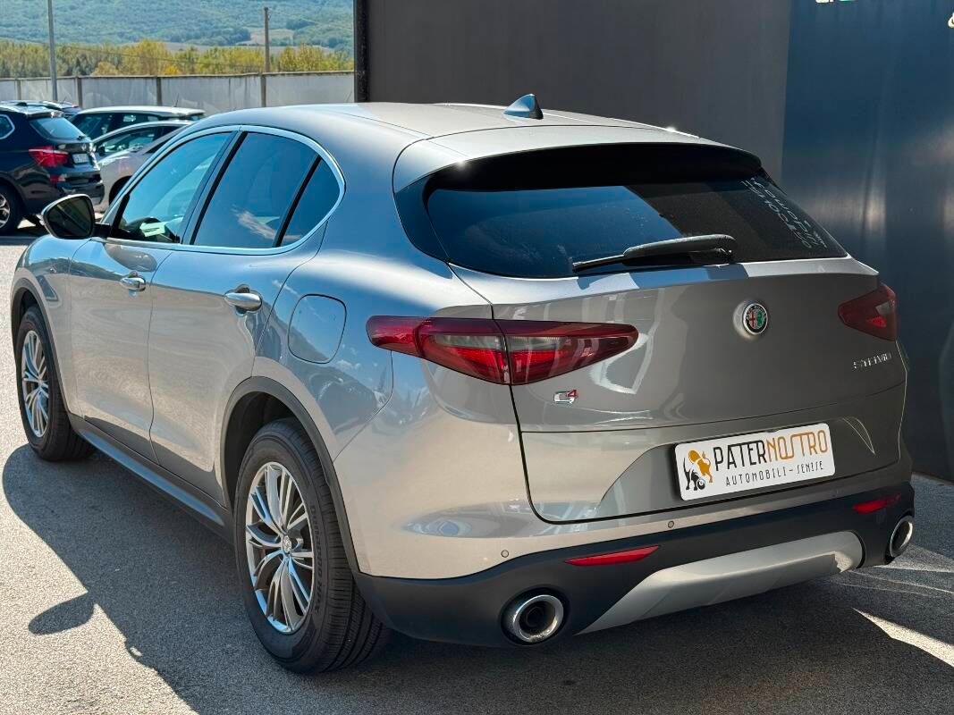 Alfa Romeo Stelvio 2.2 t Executive Q4 210cv auto