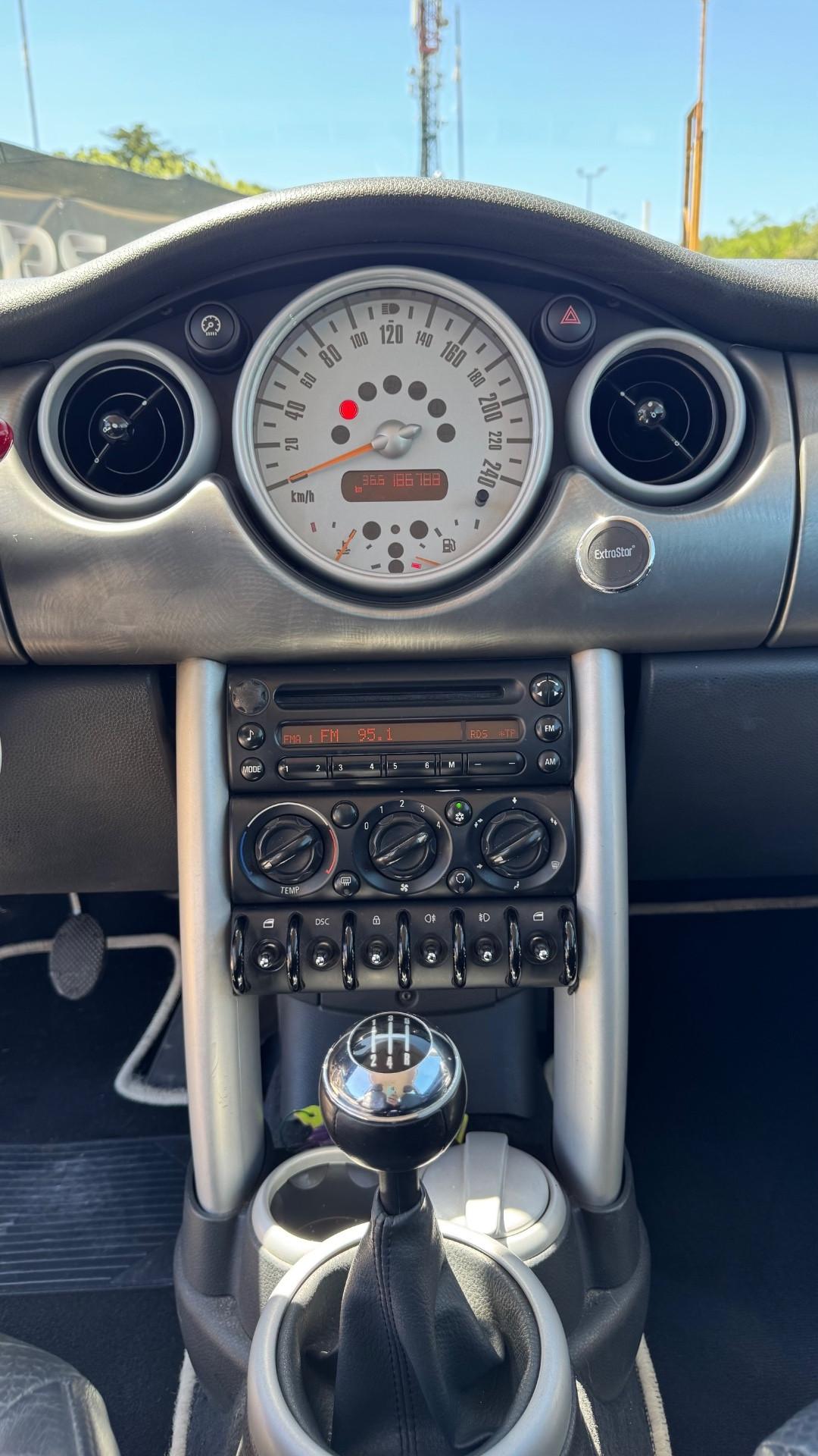Mini Mini 1.6 16V Cooper