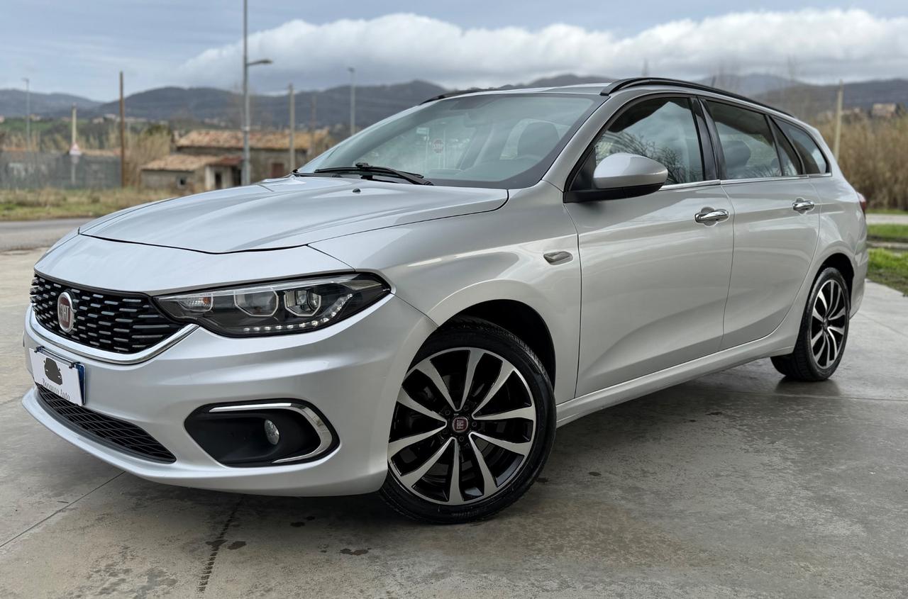Fiat Tipo 1.6 Mjt S&S SW Lounge S-Design
