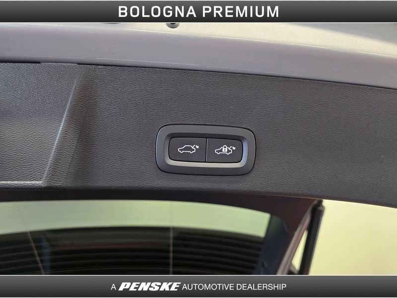 Volvo XC40 XC40 B3 automatico Core