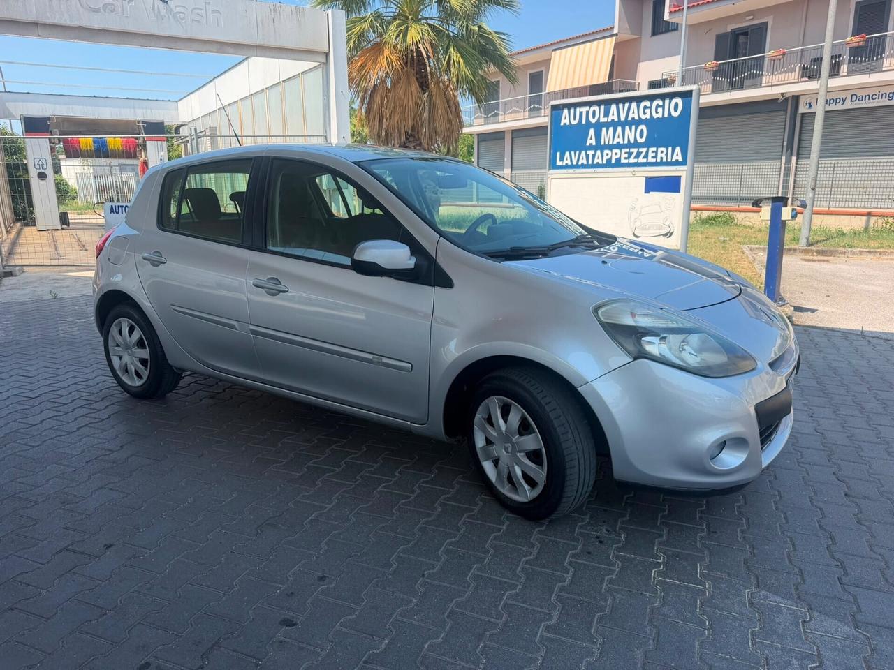 Renault Clio 1.2 16V 5 porte Dynamique