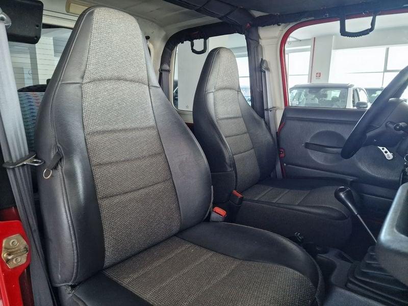 Jeep Wrangler 4.0 cat Sport