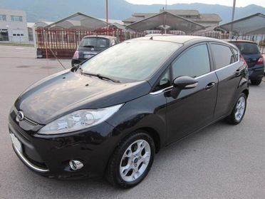 Ford Fiesta 1.4 TDCi 70CV 5 porte Titanium NEOPATENTATI
