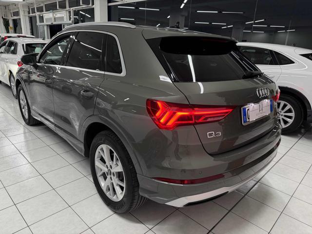AUDI Q3 35 TDI quattro S tronic Business Advanced