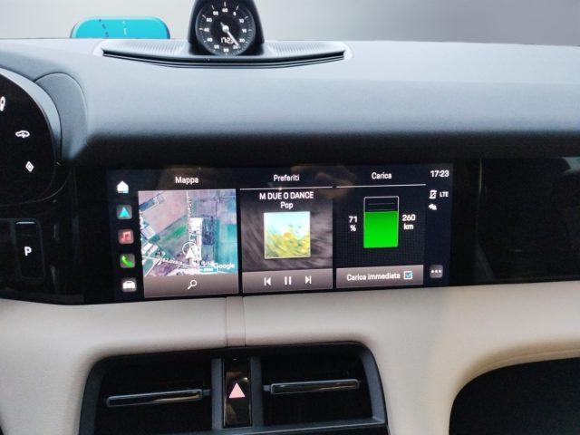 PORSCHE Taycan 4 Cross Turismo