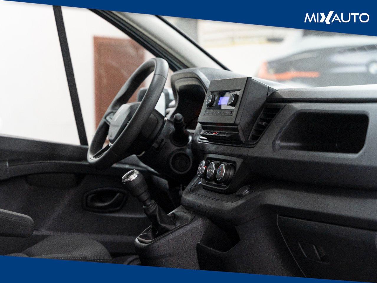 RENAULT Trafic Passenger 2.0 Blue DCI 150CV L2 Authentic