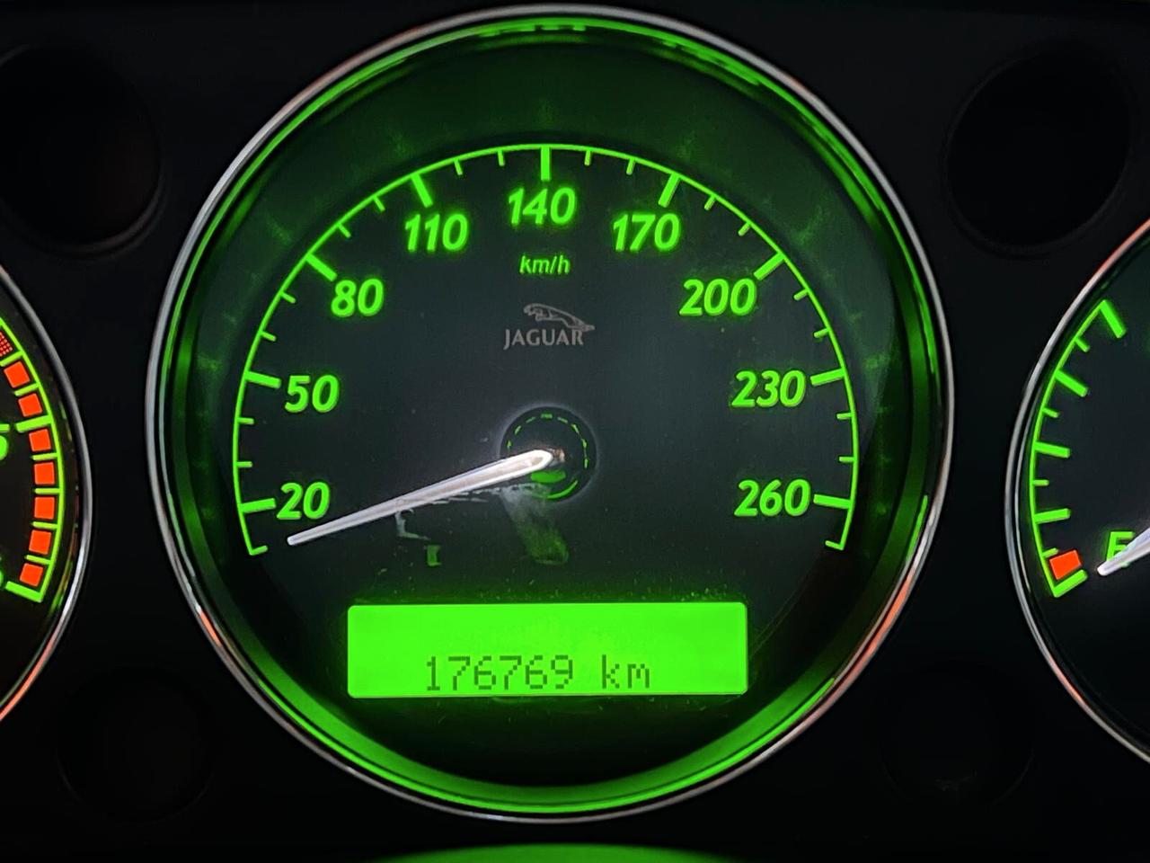 Jaguar XJ 2.7 D V6 cat Executive