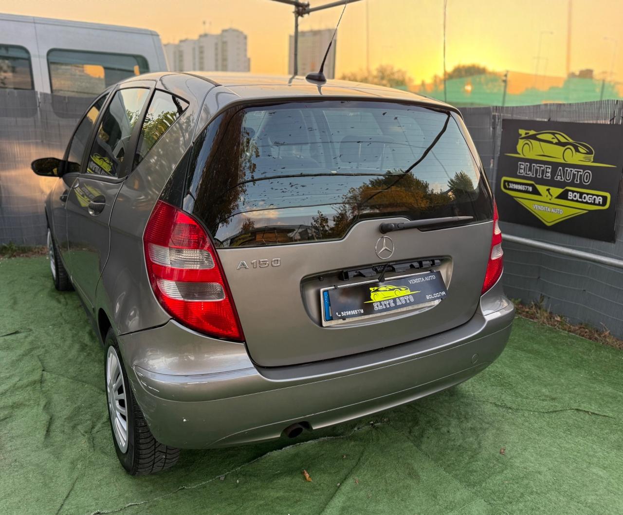 Mercedes CLASSE A 150 BENZINA NEOPATENTATI