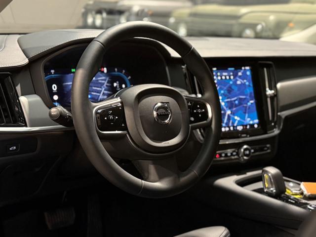 VOLVO V90 B4 (d) automatico Plus Dark