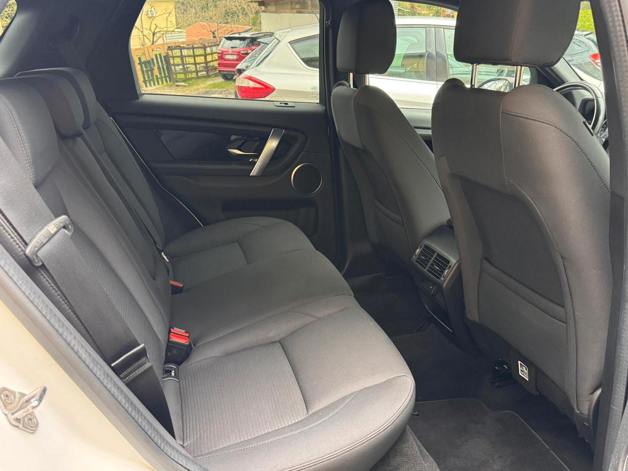 Land Rover Discovery Sport 2.0D I4-L.Flw 150 CV AWD Auto R-Dynamic