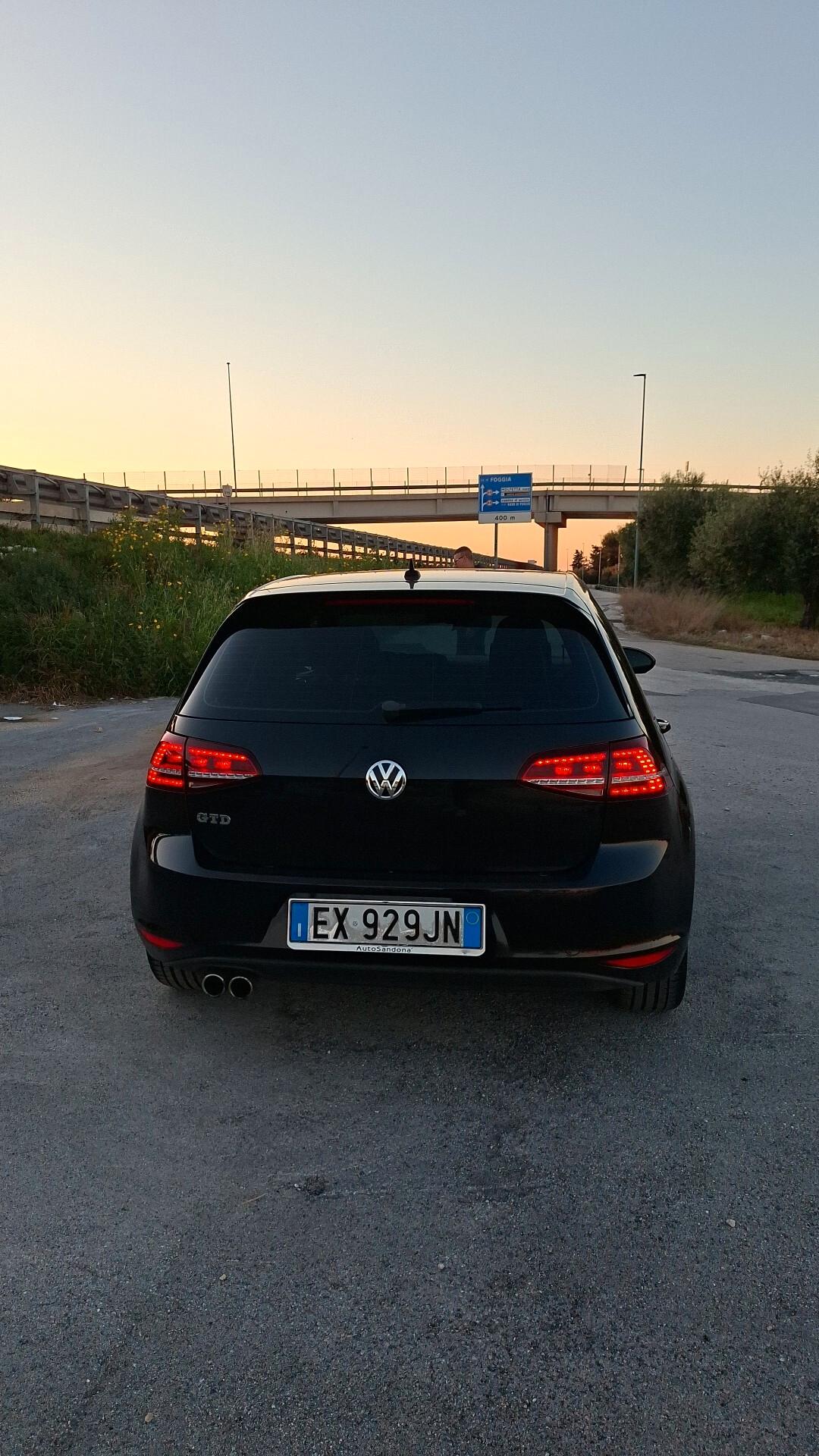 Volkswagen Golf 2.0 TDI 5p. 4MOTION Highline BlueMotion Tech.